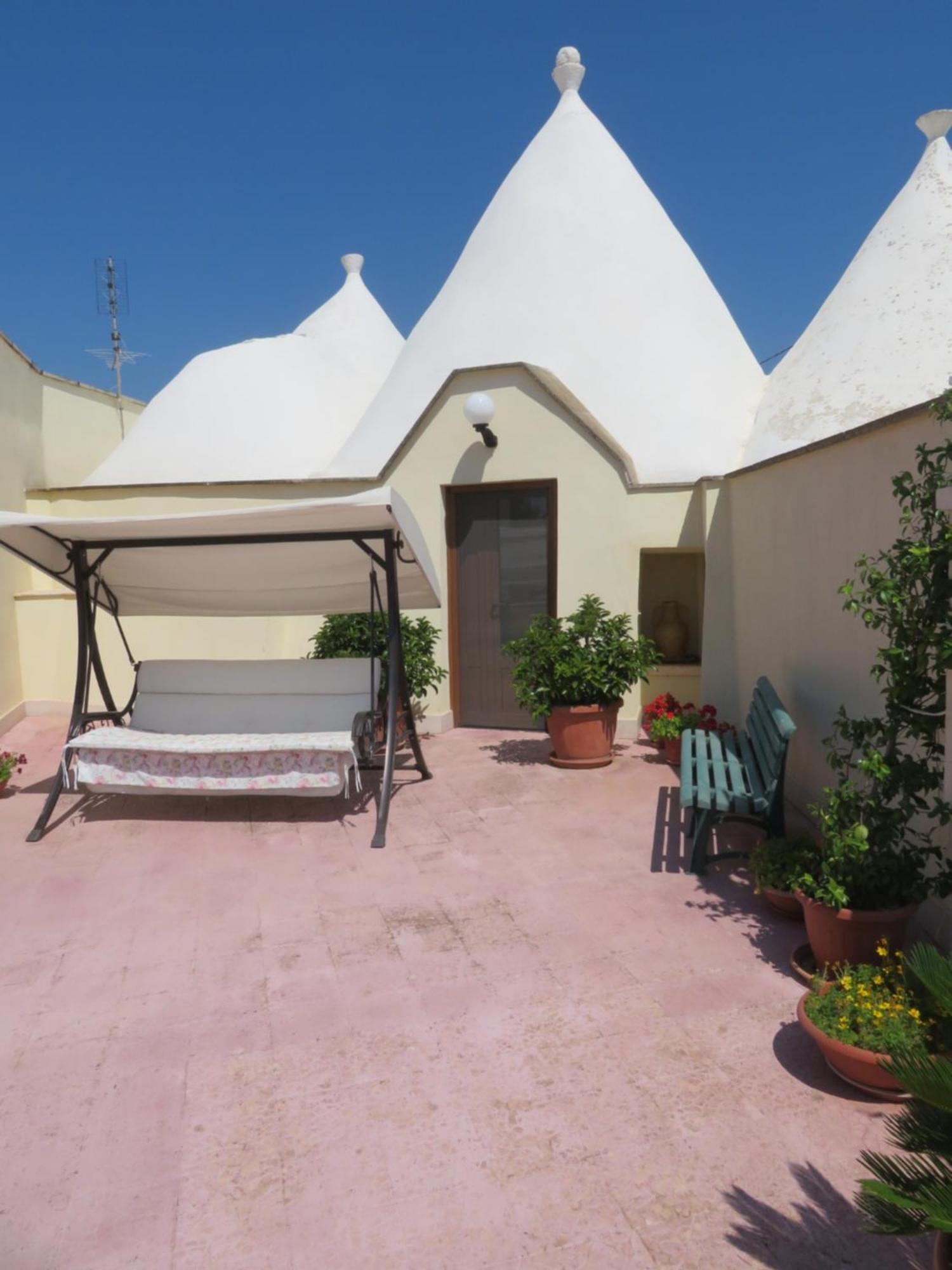 Trulli Di Nonna Marietta Villa มาร์ตินาฟรังกา ภายนอก รูปภาพ